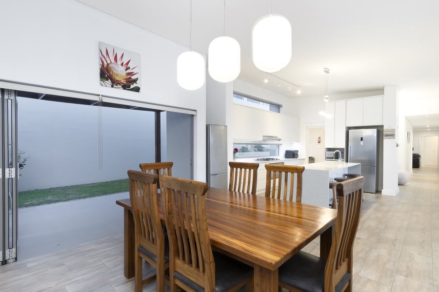 4 Bedroom Property for Sale in Dennegeur Western Cape